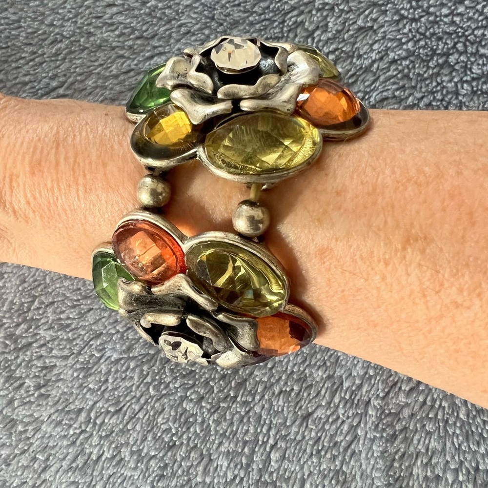 Multi colored bracelet